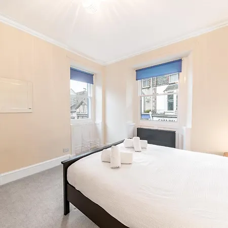The View - Characterful In Keswick Apartment
