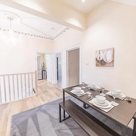 The View - Characterful In Keswick Apartment